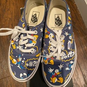 Donald Duck vans